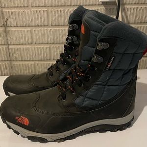 Men’s The Northface winter boots